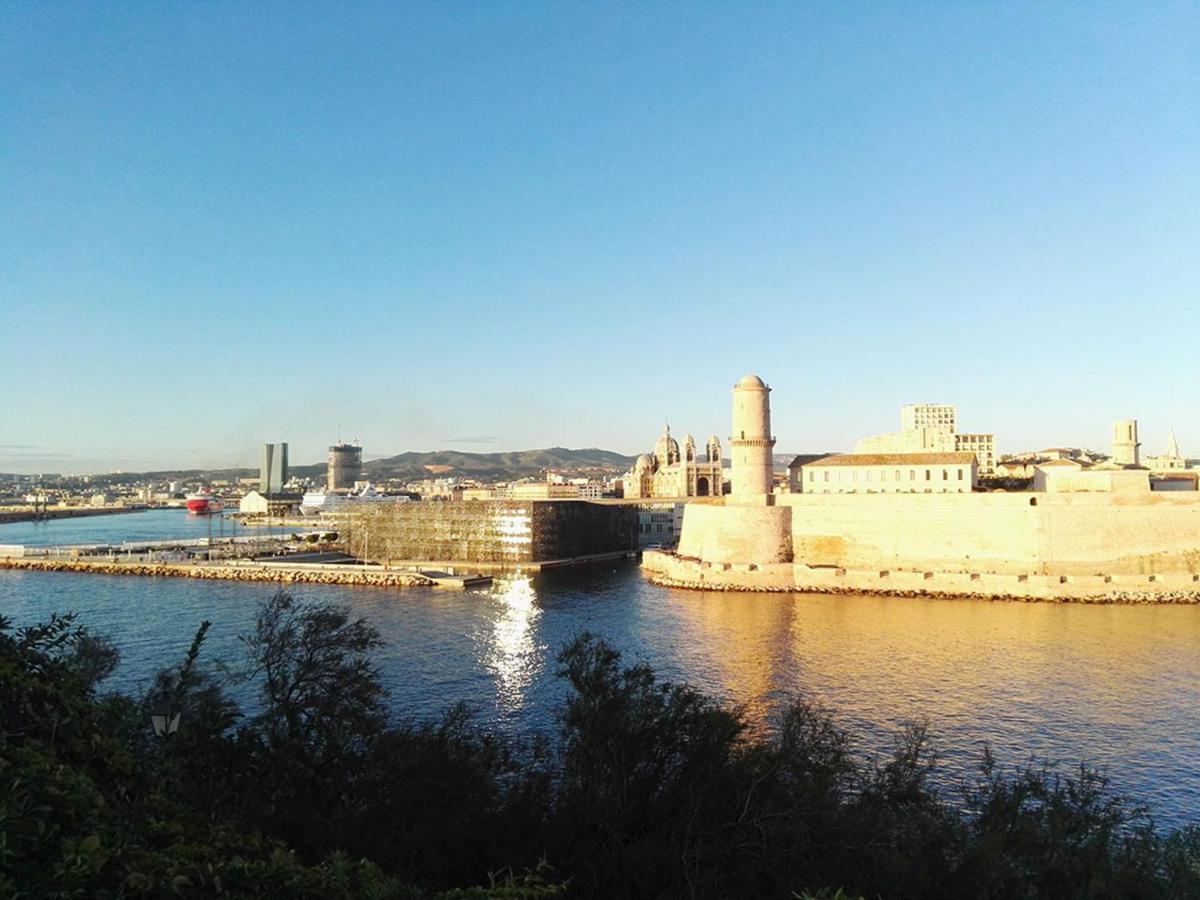 Lou Pauseto Apartment Aubagne Bagian luar foto